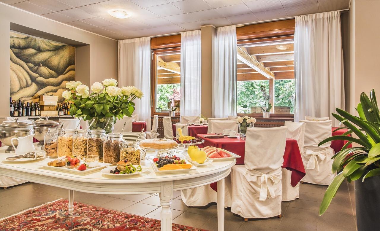 Villa Margherita Tenna Bagian luar foto
